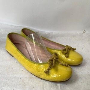 Pretty Ballerinas Yellow Patent Yellow Bow Ballerina Flats - Size 42 Rosario